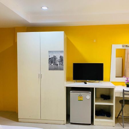 Guan Chao Yin Hotel Patong ภายนอก รูปภาพ